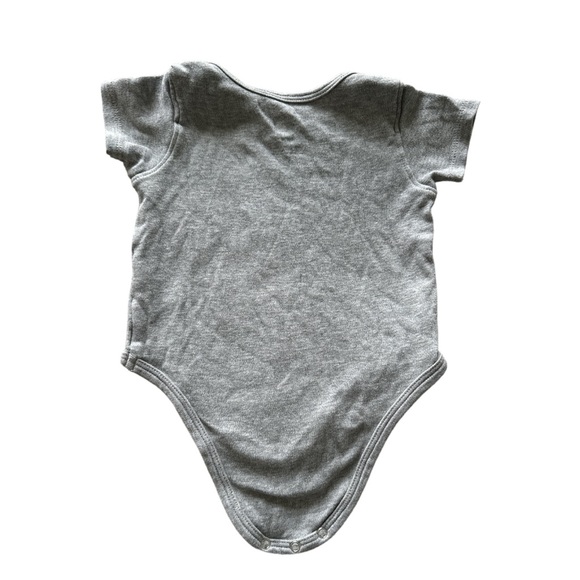 3/$20 NFL 3-6M “Born To Be A Eagles Fan” Onesie - Picture 2 of 3